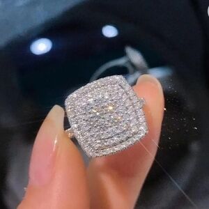 New 925 Sterling Silver Square Womens Ring Shiny Cubic Zircon Princess Ring